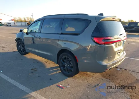 2025 Chrysler Pacifica Select z USA, uszkodzony, nr VIN 2C4RC1BG1SR501454